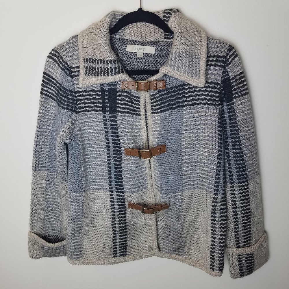 Ann Taylor LOFT Cardigan Size M